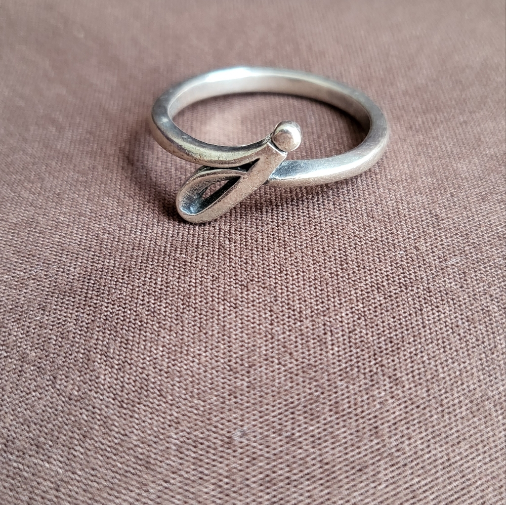 Inital "J" James Avey ring